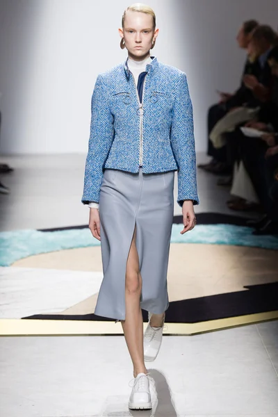 Look 6